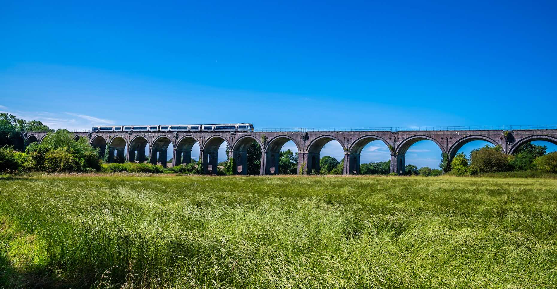 The Oxford Canal aqueduct near Aynho, south of Banbury