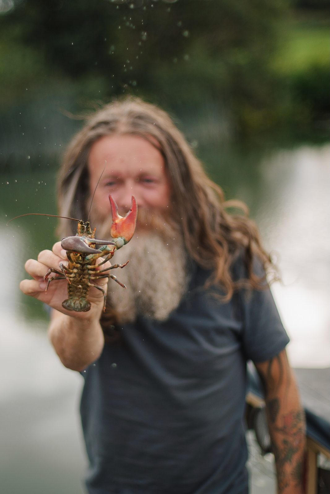 Outdoor lifestyle portrait in Oxfordshire, photographed by Pete Haken